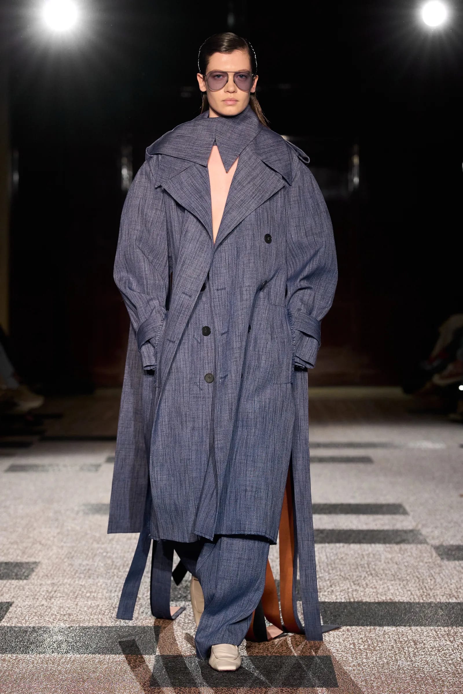 What Spring 2026 Runways Tell Us About Coat Investments